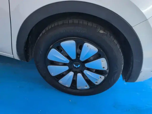 Wuling Bingo — Фото автомобиля 6