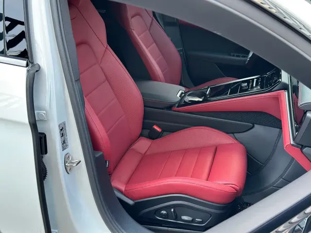 Porsche Panamera — Фото автомобиля 14
