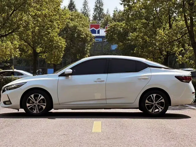 Nissan Sylphy — Фото автомобиля 8