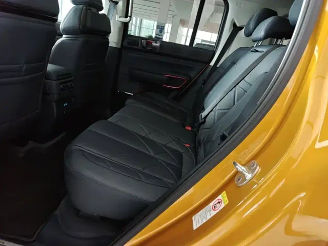 BYD FangChengBao Leopard 5 — Фото автомобиля 16