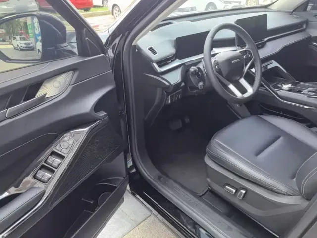Haval H6 — Фото автомобиля 15