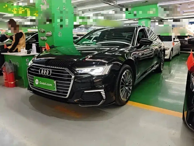 Фотография автомобиля — Audi A6L