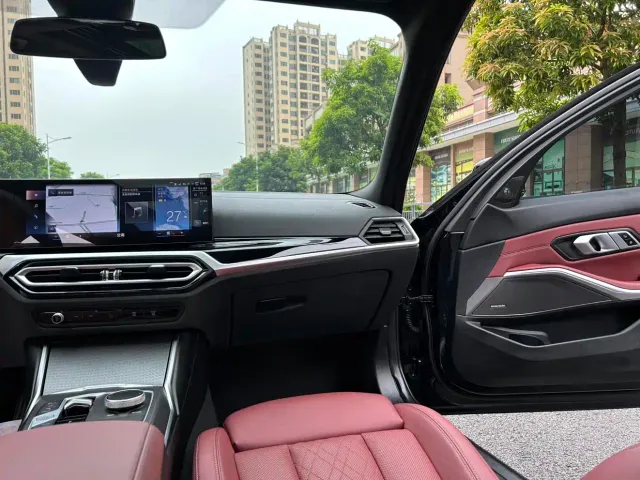 BMW 3 Series — Фото автомобиля 29