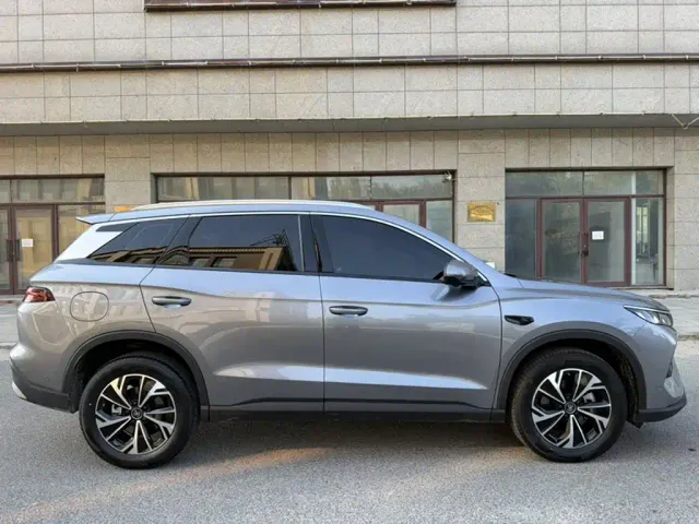 BYD Song Pro — Фото автомобиля 18