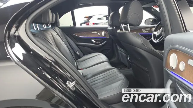 Mercedes-Benz E-Class W213 — Фото автомобиля 17