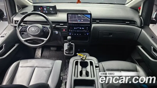 Hyundai Staria Staria Tourer 11 мест — Фото автомобиля 7