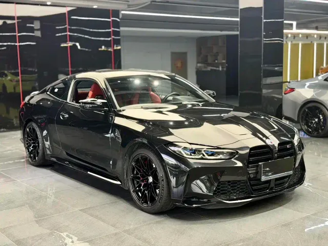 BMW M4 — Фото автомобиля 4