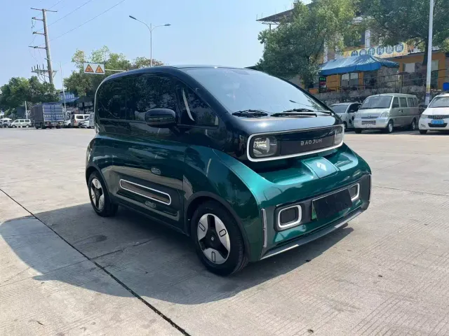 Baojun KiWi EV — Фото автомобиля 3