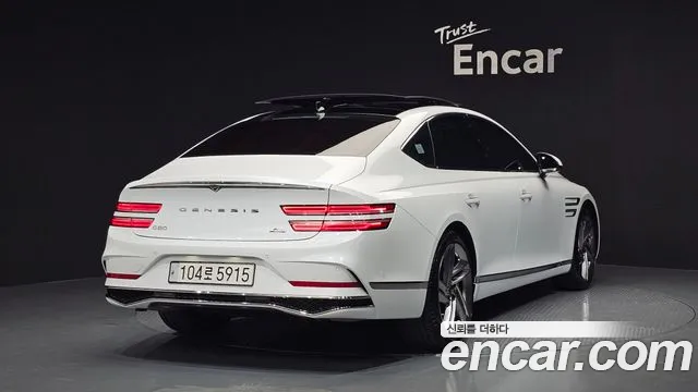 Genesis G80 Бензин 3.5 турбо AWD — Фото автомобиля 2