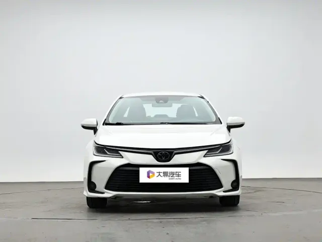 Toyota Corolla — Фото автомобиля 2