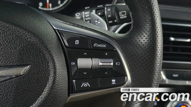 Genesis G70 — Фото автомобиля 14
