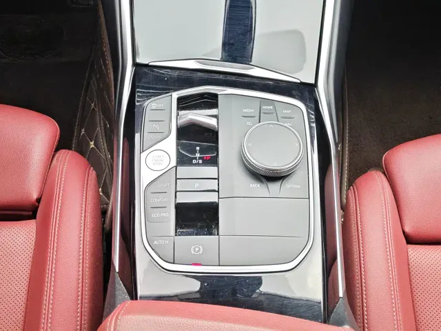 BMW 3 Series — Фото автомобиля 11