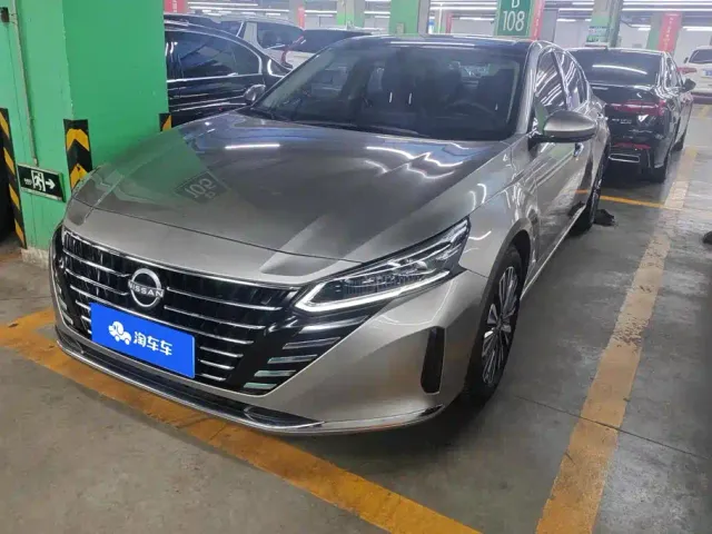Фотография автомобиля — Nissan Teana