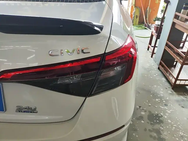 Honda Civic — Фото автомобиля 7