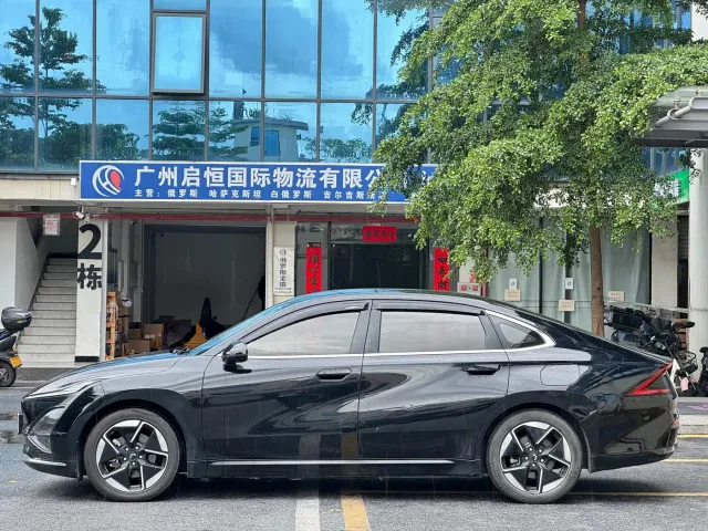 Wuling Starlight — Фото автомобиля 7