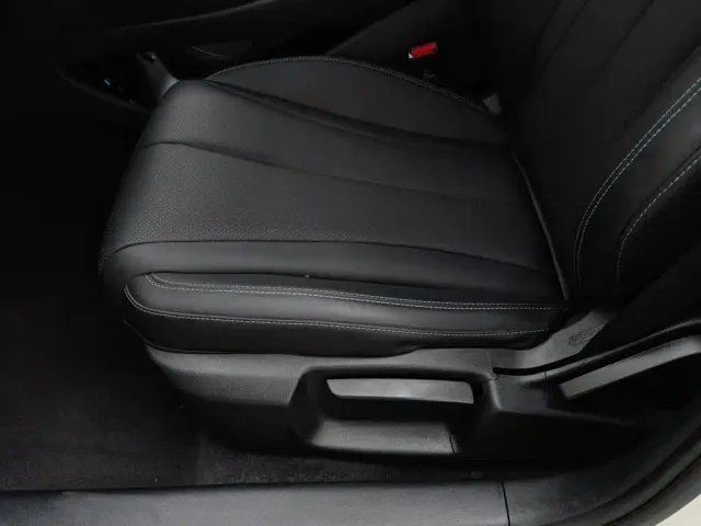 BYD Seal 06 — Фото автомобиля 20