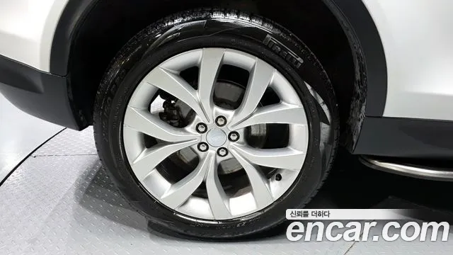 Land Rover Discovery Sport — Фото автомобиля 5