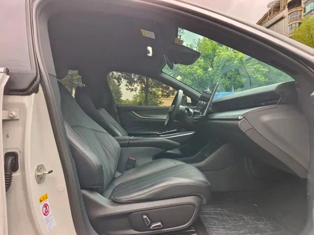 Changan Qiyuan A07 — Фото автомобиля 10