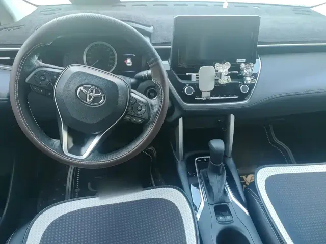 Toyota Corolla Cross — Фото автомобиля 5
