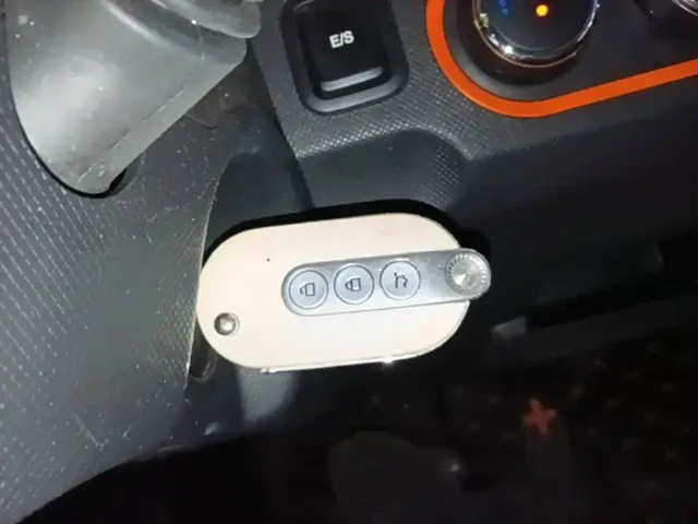 Wuling Hongguang Mini EV — Фото автомобиля 8