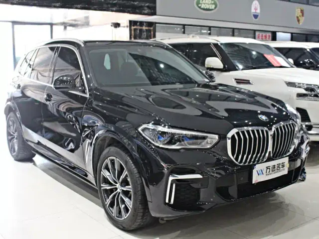 BMW X5 — Фото автомобиля 3