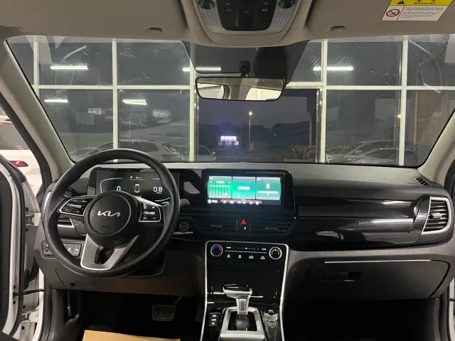 Kia Seltos — Фото автомобиля 13