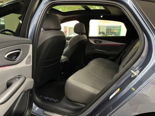 BYD Seal 07 DM-i — Фото автомобиля 12