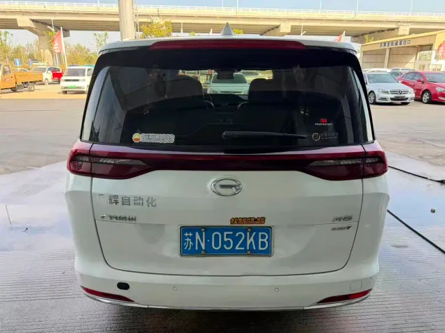 GAC Trumpchi M6 — Фото автомобиля 3