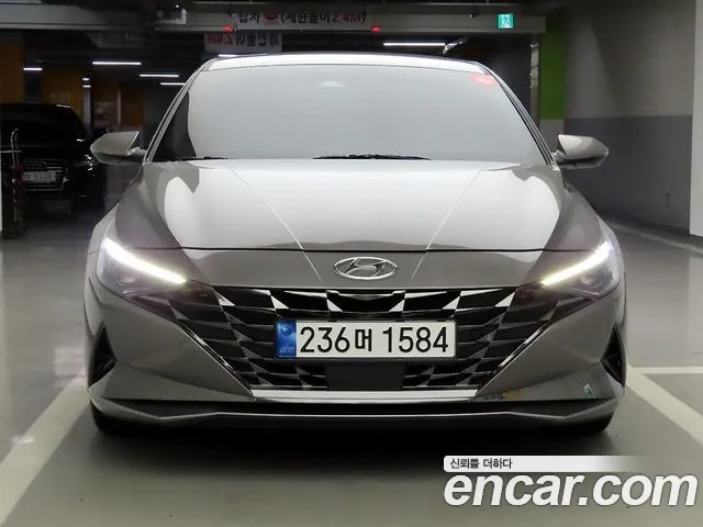 Hyundai Avante — Фото автомобиля 2