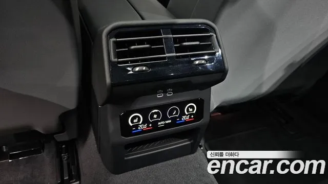 BMW 5 Series G60 — Фото автомобиля 19
