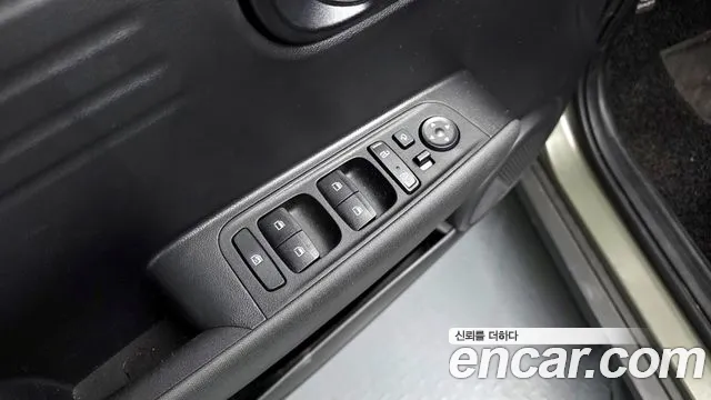 Hyundai Casper Casper Turbo Essential Light — Фото автомобиля 18