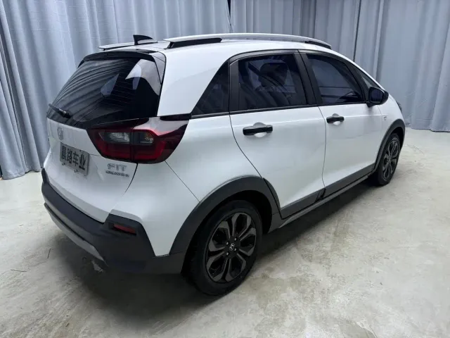 Honda Fit — Фото автомобиля 6