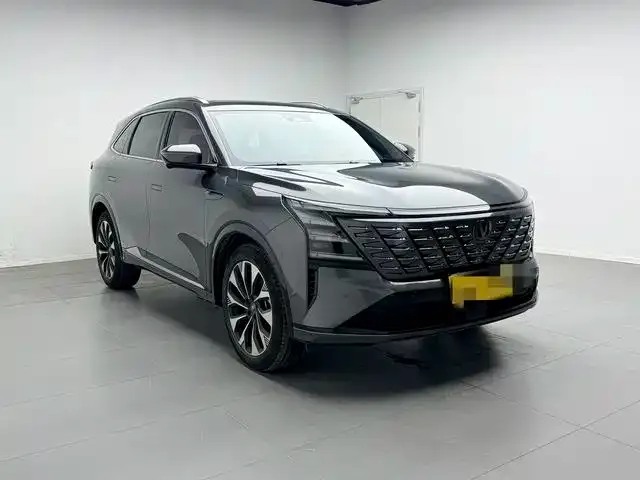 Changan CS75 Plus — Фото автомобиля 3