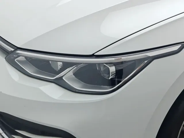 Volkswagen Golf — Фото автомобиля 8