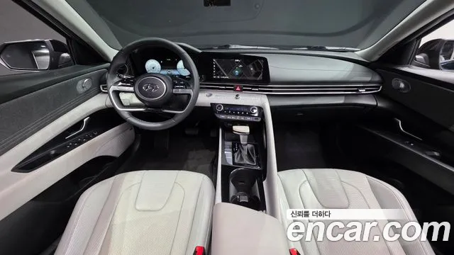 Hyundai Avante CN7 — Фото автомобиля 7