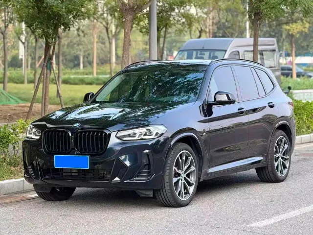 Фотография автомобиля — BMW X3