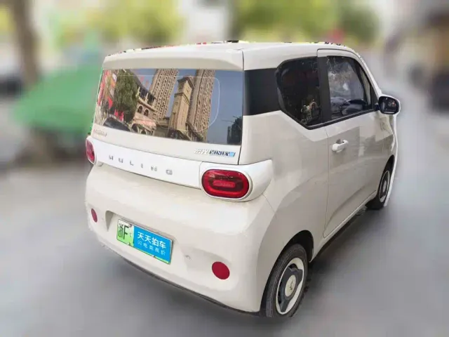 Wuling Hongguang Mini EV — Фото автомобиля 2