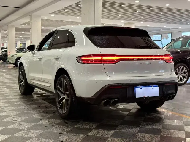 Porsche Macan — Фото автомобиля 4