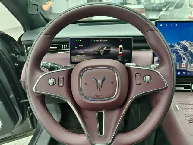 Voyah Auto VOYAH FREE 2025 FREE+ RWD Qiankun Edition — Фото автомобиля 8
