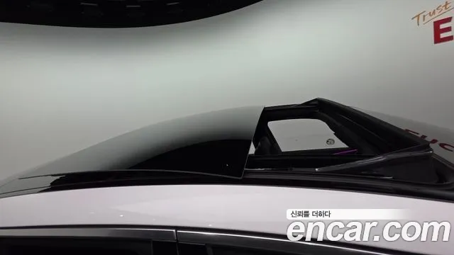 Mercedes-Benz EQS — Фото автомобиля 10