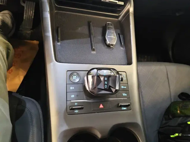 BYD Qin PLUS — Фото автомобиля 13
