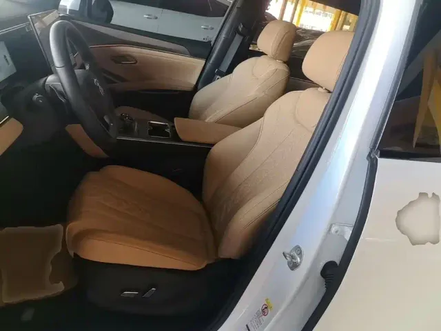 BYD Song L DM-i — Фото автомобиля 14