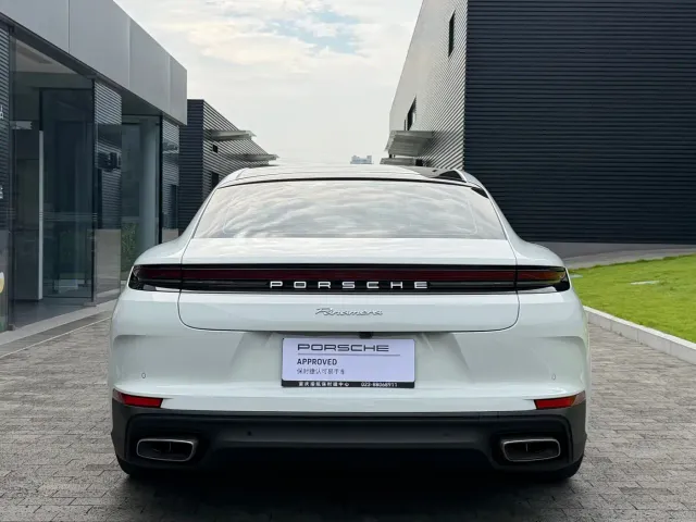 Porsche Panamera — Фото автомобиля 4