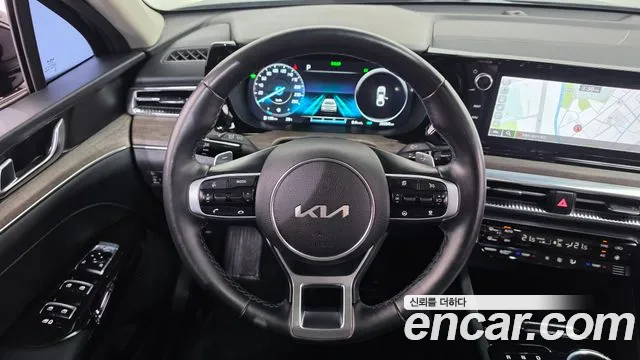 Kia K5 Generation 3 — Фото автомобиля 19