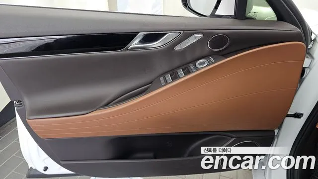 Genesis G80 Бензин 2.5 турбо AWD — Фото автомобиля 20
