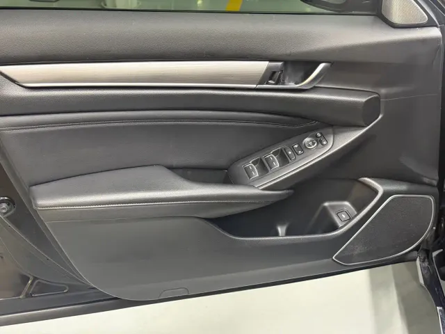Honda Accord — Фото автомобиля 29