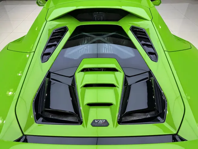 Lamborghini Huracan — Фото автомобиля 15