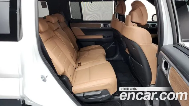 Hyundai Santafe Santa Fe (MX5) Бензин 2.5T 4WD — Фото автомобиля 9