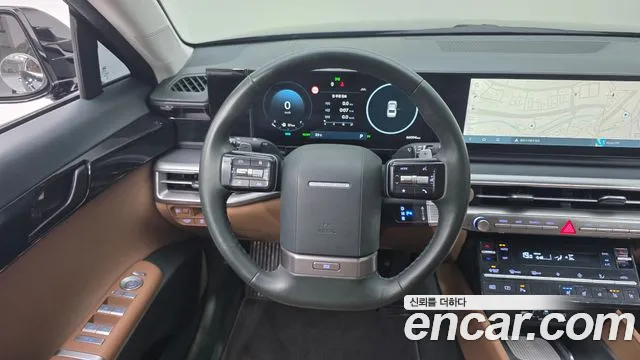 Hyundai Grandeur GN7 — Фото автомобиля 13