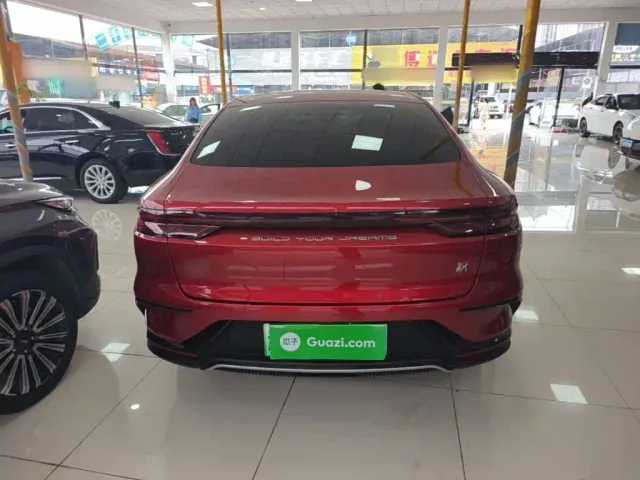 BYD Han — Фото автомобиля 5